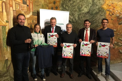 La prueba se presentó ayer en la Diputación por su alcalde, Enric Mir, y miembros del club y espónsors.