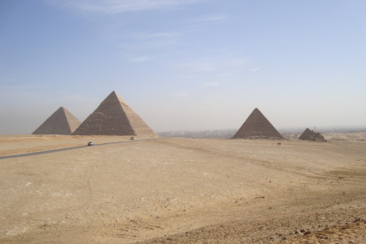 Troben a Egipte un enorme sarcòfag que està intacte des de fa 2.000 anys