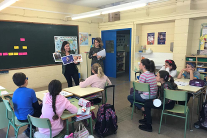 El primer taller que s’ha organitzat, a l’escola El Cérvol de Cervià de les Garrigues.
