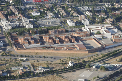 Vista aèria de les instal·lacions de la presó de Ponent.