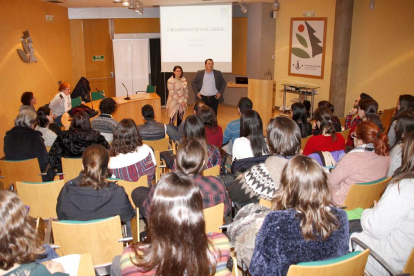 Un instante de la charla del Col·legi de Veterinaris de Lleida.