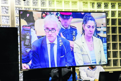Fernando Blanco y Margarita Garau durante el juicio que se celebró el año pasado en la Audiencia de Lleida.