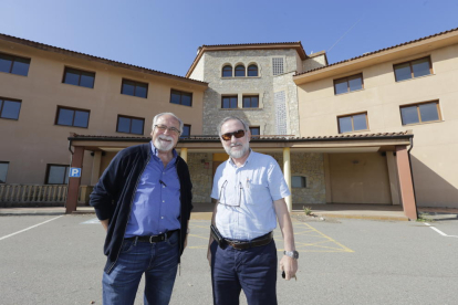 Dos dels promotors de la conversió de l’antic hotel Masia Salat de les Borges en centre residencial de la comarca.