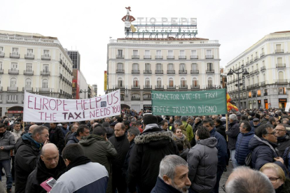 Imatge de les concentracions del sector del taxi celebrades ahir a Madrid.