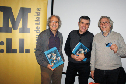 Antoni Balasch, Josep Giralt y Josep Borrell, ayer momentos antes de la presentación del volumen. 