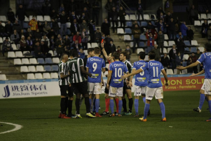 El Lleida salva un punt davant d'un rival amb deu jugadors