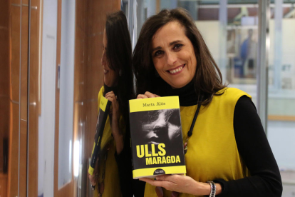 ‘Ulls maragda’, de l’autora lleidatana Marta Alòs, arribarà a les llibreries la setmana que ve.