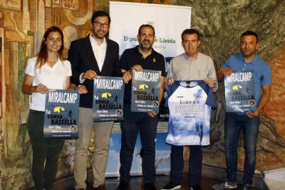 La primera edición de la prueba se presentó ayer en la Diputación, uno de sus patrocinadores.