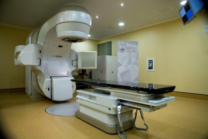 Un acelerador linea de radioterapia del hospital Sant Pau de Barcelona.