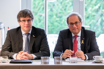 Carles Puigdemont i Quim Torra durant la reunió d'aquest dilluns a Bèlgica.