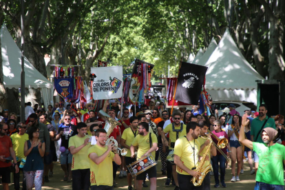 El Pavelló Nou va acollir el festival familiar amb les actuacions de Sac Espectacles i Dàmaris Gelabert.