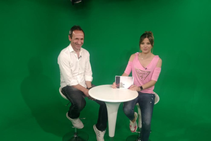 Joan Carles Oliva, ahir als estudis de Lleida Televisió, on va ser entrevistat per Rut Camí.