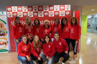 El equipo femenino del Sícoris, subcampeón de la Lliga de pádel 