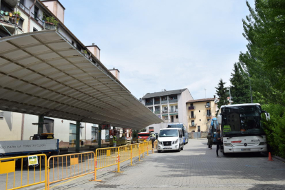 Las obras condicionan el aparcamiento de los autobuses.