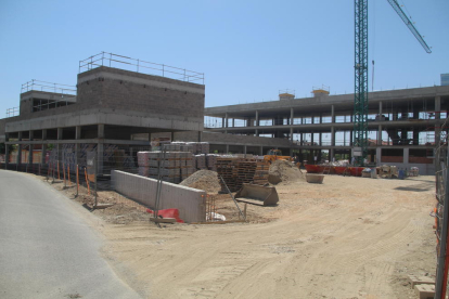 El instituto de Torrefarrera ya se está construyendo y sustituirá los barracones el próximo marzo.