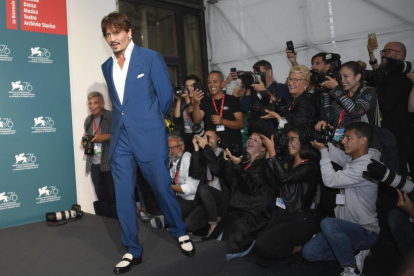 Máxima expectación mediática ayer en la Mostra de Venecia con la presencia de Johnny Depp.