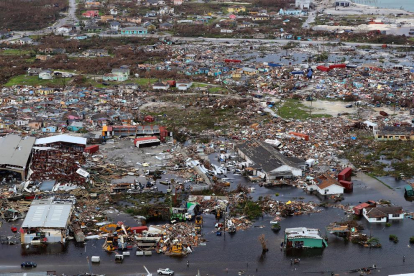 Ascendeixen a 30 els morts a les Bahames per l’huracà Dorian