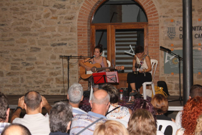 El ciclo incluyó un concierto de Andrea Quirós y Maria Arqués.