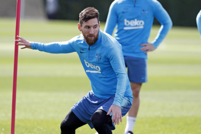 Leo Messi durante el entrenamiento de ayer del Barça de cara al partido de mañana frente al Rayo.