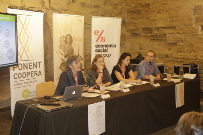 Arranca la primera feria sobre economía social y solidaria de Lleida
