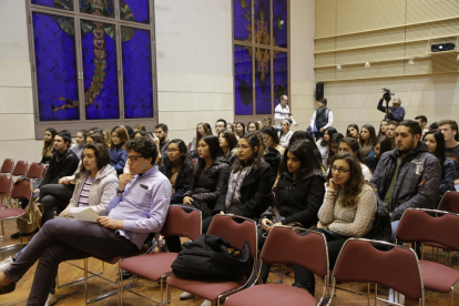 Acto de recepción celebrado el pasado mes a jóvenes extranjeros que este curso estudian en la UdL.
