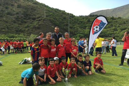 El Vilafranca se impuso al FIF Lleida en la final infantil en Rialp.