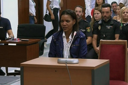 Ana Julia Quezada ahir durant la declaració davant del jutge.