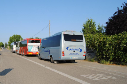 Servicio de autobús en La Serra. 