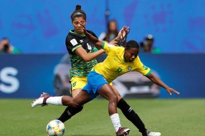 La brasileña “Formiga”, la primera en participar en siete Mundiales.