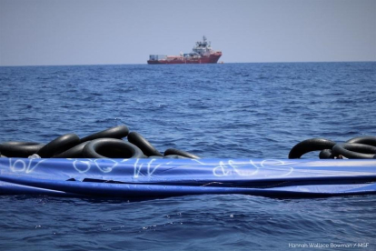 Metges Sense Fronteres va anunciar ahir el rescat de 81 migrants més en aigües del Mediterrani.