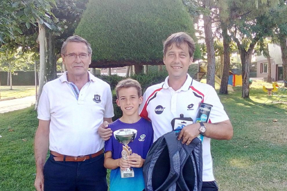 Lande Culleré gana el Torneo juvenil nocturno del CT Lleida