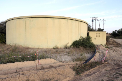 El depósito de agua de boca ubicado en Palou.