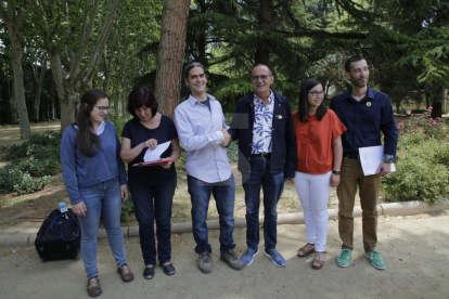 ERC y el Comú de Lleida han presentado hoy en los Camps Elisis el acuerdo de investidura.
