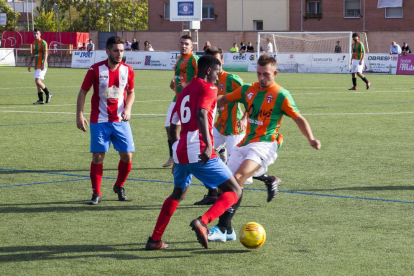 El jugador més destacat en la victòria de l’Agramunt amb el Bellcairenc va ser Sylla, autor de tres gols.
