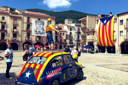 Presència lleidatana al ‘Dinar groc’ celebrat ahir a Amer, poble natal de Carles Puigdemont.