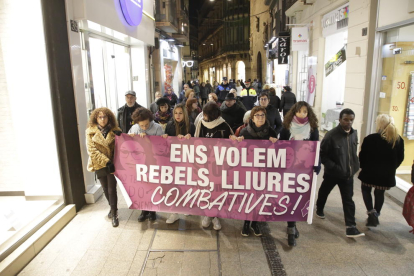 Manifestación contra la violencia machista en Lleida.