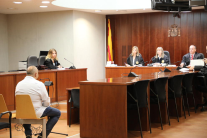 El juicio se celebró ayer por la mañana en la Audiencia de Lleida. 