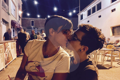 Jutjats per apallisar una parella de lesbianes després de fer-se un petó a Arbeca