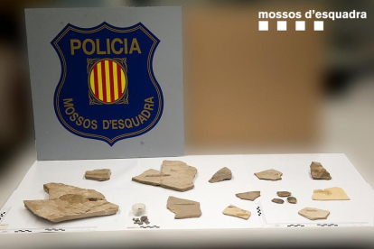 Hallan cinco fósiles robados en Vilanova de Meià