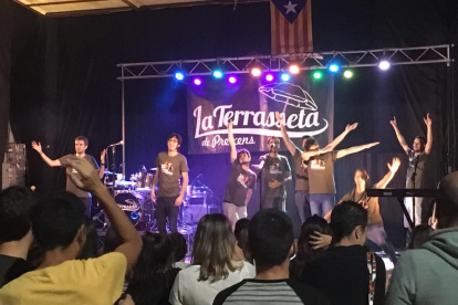 La banda leridana La Terrasseta de Preixens animó la noche del viernes el Festival de La Granadella.