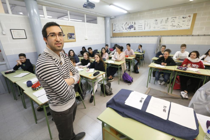 Centres de Lleida ‘importen’ docents valencians per cobrir substitucions