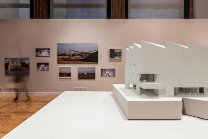 Una vista de la exposición del proyecto ‘Planta’ en la Bienal de Arquitectura de Chicago.