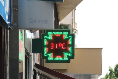 Termómetro a 31 grados en Lleida ciudad
