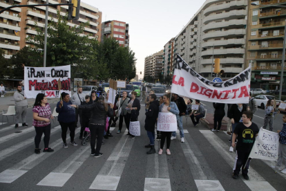 Los manifestantes cortaron Passeig de Ronda en los dos sentidos y la calle Lluís Companys.