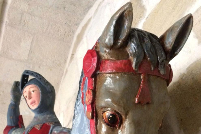 La polèmica restauració del Sant Jordi d'Estella.