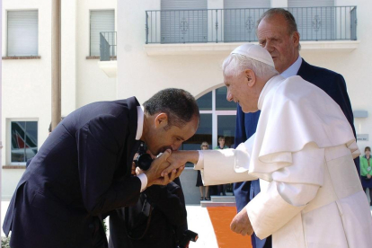 Francisco Camps con el Papa.