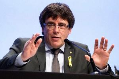 La Fiscalia de Brussel·les confirma que va rebre l'euroordre de Puigdemont i els exconsellers