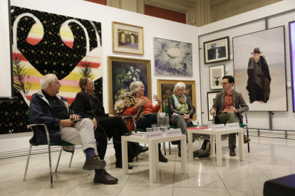 Antoni Llena, M. Josep Balsach, Sílvia Gubern, Mary Coma i Àlex Mitrani, ahir al Museu Morera.