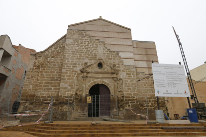 L'església de Rosselló “reviu” dos anys després de l'ensorrament