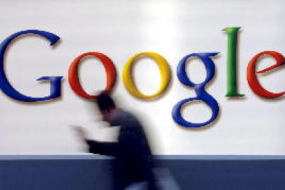 Consumidors europeus denuncien el rastreig de localització que fa Google